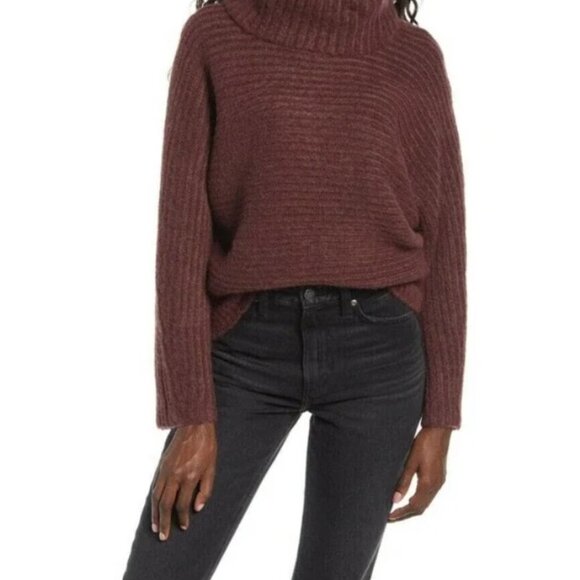Leith Dolman Turtleneck Sweater - Picture 1 of 8